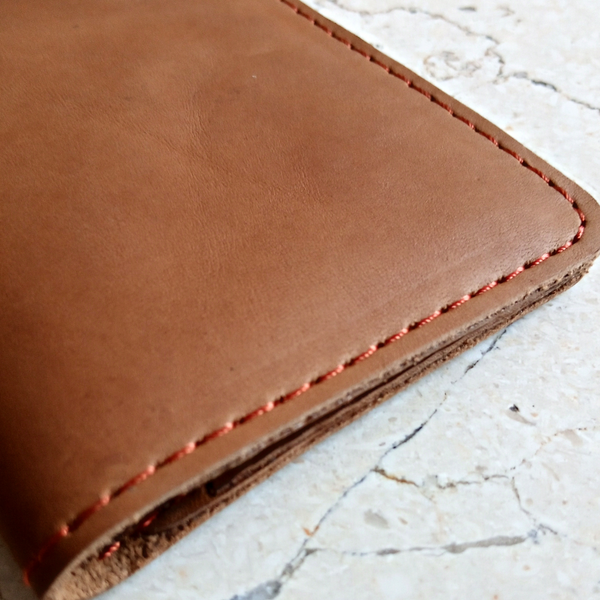 Tan Leather Bifold Card Holder - Mini Wallet