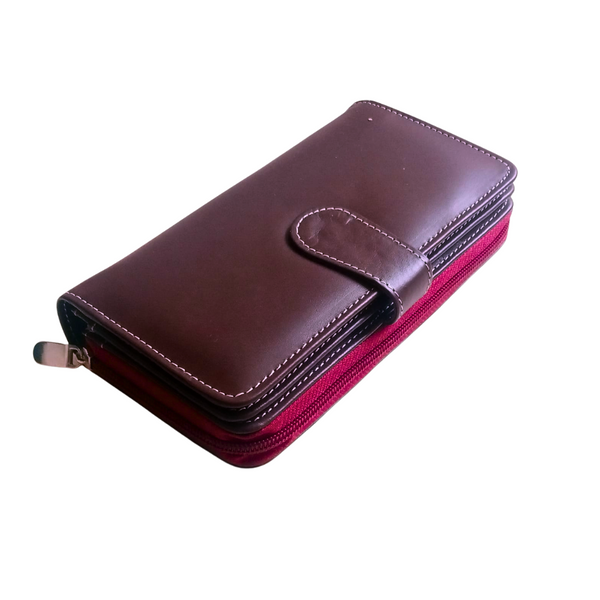 The Ultimate Burgundy Leather Traveller with Loop Closure